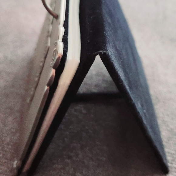 Engravable Standing Photo Book - Picture 6 of 11